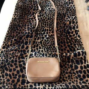 MICHAEL Michael Kors small crossbody purse